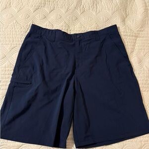 Columbia Men's Dark Blue Cargo Shorts